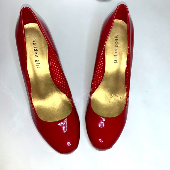 Madden Girl Shoes - Madden girl cherry red patent leather getta pumps size 9.5 excellent condition